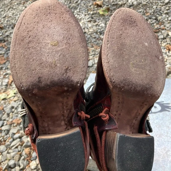 Freebird by Steven Crue Red Ankle Boots - Picture 6 of 7